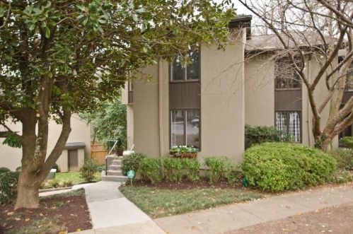 22 Ivy Ridge Dr, Atlanta, GA 30305