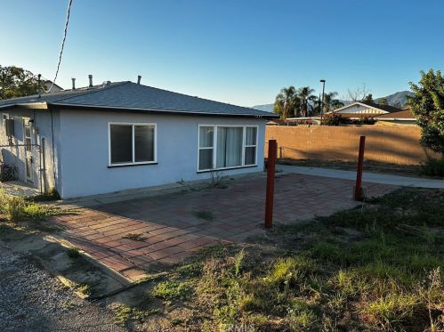 1257 Agate Ave, Mountain Home Village, CA 92359-1385