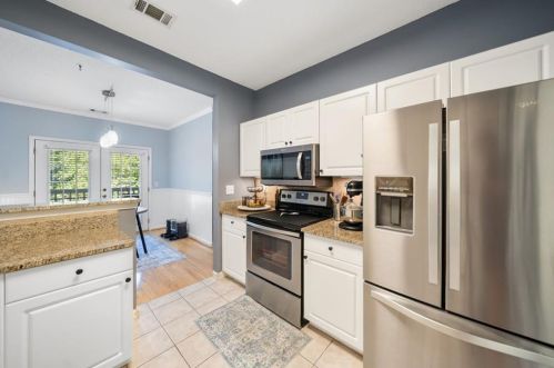 106 Spg Hts Ln, Smyrna GA  30080-3757 exterior