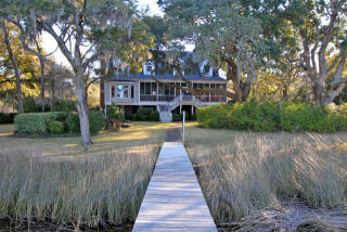 1209 Fifteen Mile Landing Rd, Awendaw, SC 29429-5915