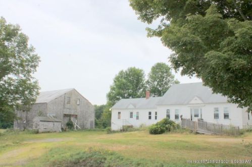 84 Andrews Rd, Wales, ME 04280-3228