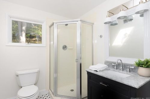 79 Devils Garden Rd, Norwalk CT  06854-3314 exterior