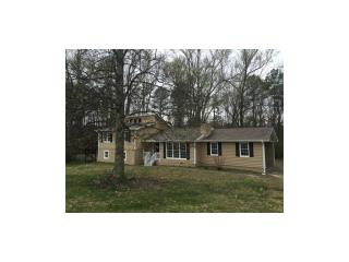8425 Timberlane Dr, Douglasville, GA 30134-1084