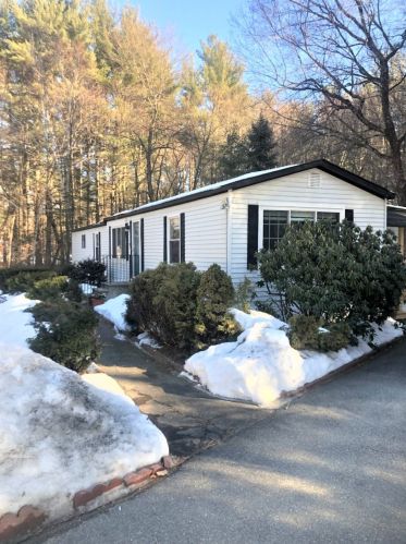 21 Mercury Ln, Nashua, NH 03062-1130
