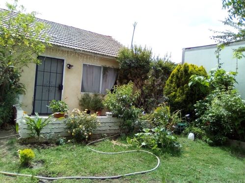 941 Western Ave, Colton, CA 92324-2655
