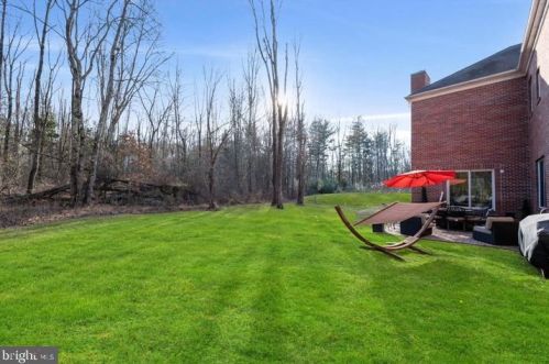 502 Cherry Valley Rd, Princeton NJ  08540-7681 exterior
