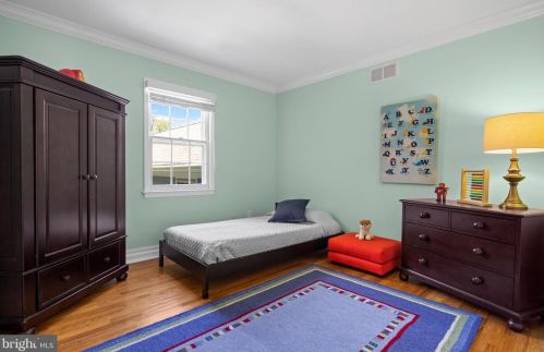 12 Nelson Ridge Rd, Princeton NJ  08540-7436 exterior