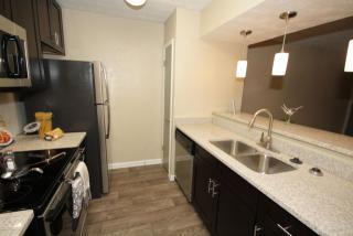 8601 Roberts Dr, Atlanta GA  30350-2239 exterior