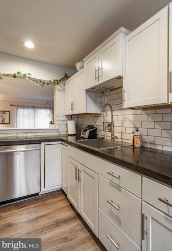 43 Chesapeake St, Lancaster PA  17602-4659 exterior