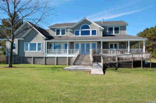 106 Herbert Gallop Ln, Harbinger, NC 27941-9763