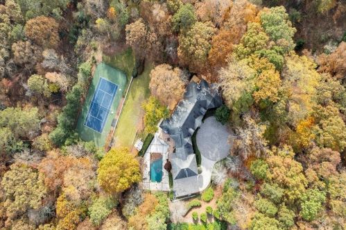 1370 Indian Trl, Atlanta, GA 30327-4414
