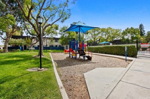 2864 Jackson Ave, Anaheim CA  92806-3317 exterior