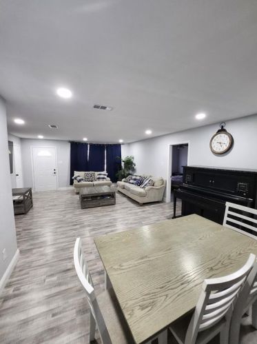 5632 Fursman Ave, Fort Worth TX  76114-4509 exterior