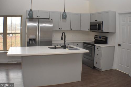 2340 Croll School Rd, York PA  17403-9308 exterior