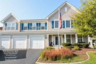 761 Hartford Ln, Lemont, IL 60440-1444