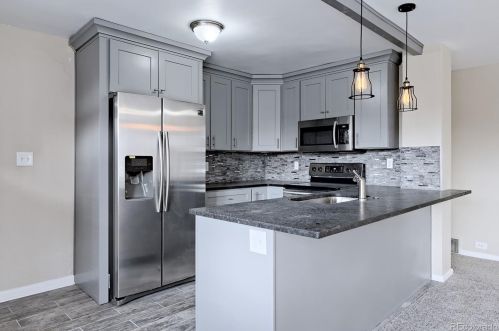 2201 High St, Denver CO  80210-5559 exterior