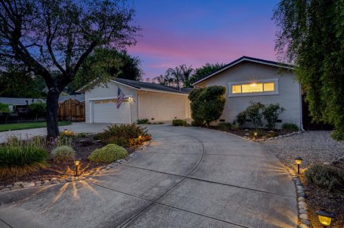 755 Encino Dr, Morgan Hill, CA 95037-5801