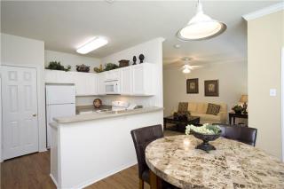 6900 Preston Rd, Plano TX  75024-2526 exterior