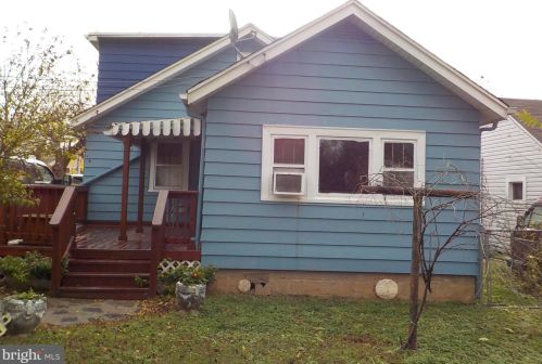 230 Mansfield St, Fredericksburg, VA 22408-2320