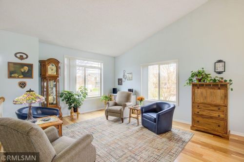 11162 Nikolas Ave, Becker, MN 55308-3300