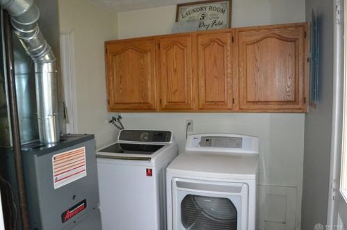 3304 Eastham St, Springfield OH  45503-1708 exterior