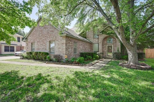 1504 Brittany Ct, Midlothian, TX 76063