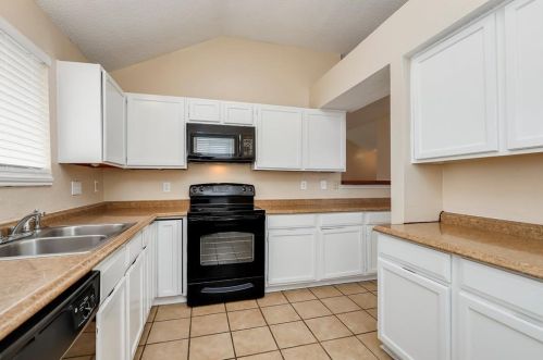 3012 Creekwood Ln, Fort Worth TX  76123-1063 exterior