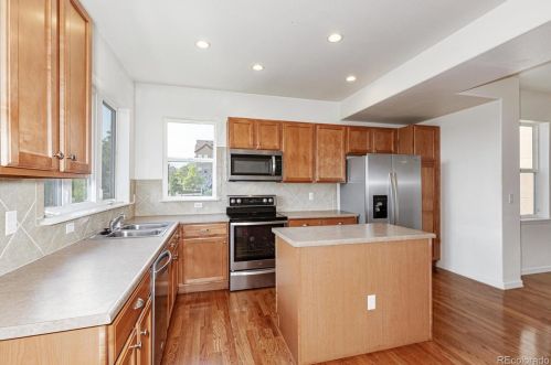 621 Fairplay St, Denver, CO 80012-3847