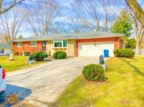 2410 42nd Ct, Gary, IN 46408-2332