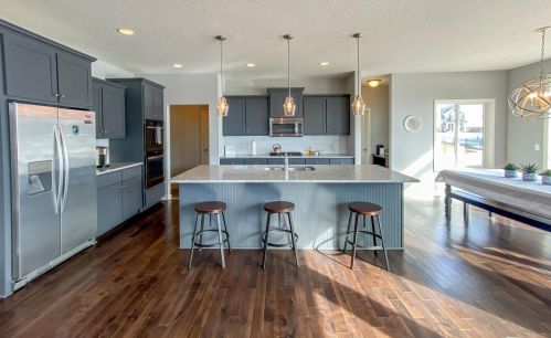9515 Compass Pointe Rd, Saint Paul MN  55129 exterior