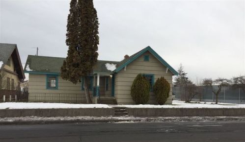 1728 Wellesley Ave, Spokane WA  99206-4417 exterior