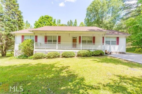 402 Indiana St, Lafayette, GA 30728-2449