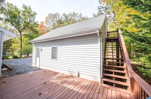 13 Piedmont Ln, Bybee VA  22963-2128 exterior