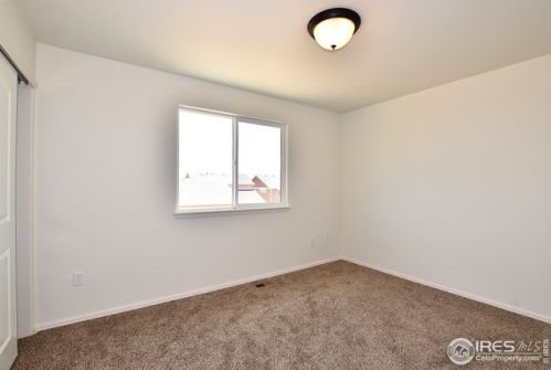 2631 Sapphire St, Loveland CO 80537-2024 exterior