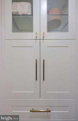 330 Mary St, Lancaster PA  17603-3328 exterior