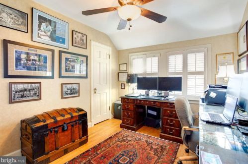 305 Ellsworth Dr, Silver Spring MD 20910-4301 exterior