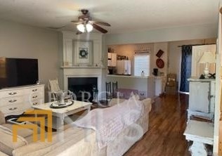 1713 Stanwood Dr, Kennesaw, GA 30152-7670