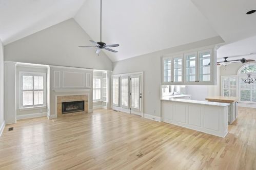 110 Hemmingwood Way, Atlanta GA  30350-4331 exterior
