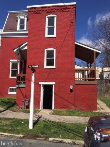 521 14th St, Harrisburg, PA 17104-2207