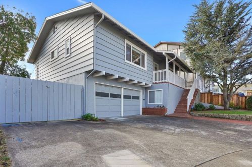 110 Lassen Dr, San Bruno, CA 94066-2516