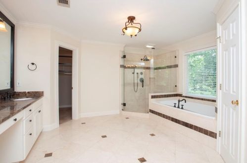 807 Brookhaven Springs Ct, Atlanta GA  30342-3551 exterior