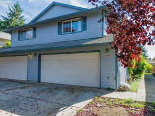 11009 43rd Cir, Vancouver, WA 98682-5417