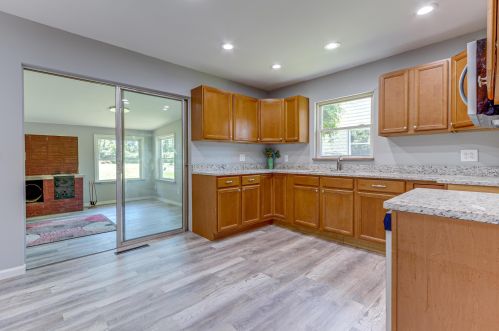 1601 Home Rd, Springfield OH  45503-2407 exterior