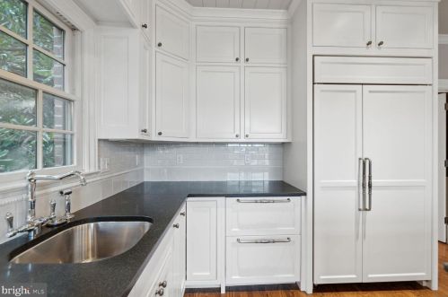 4441 33rd St, Arlington VA  22207-4465 exterior