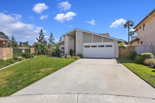 11527 Danza Cir, San Diego, CA 92127-1010