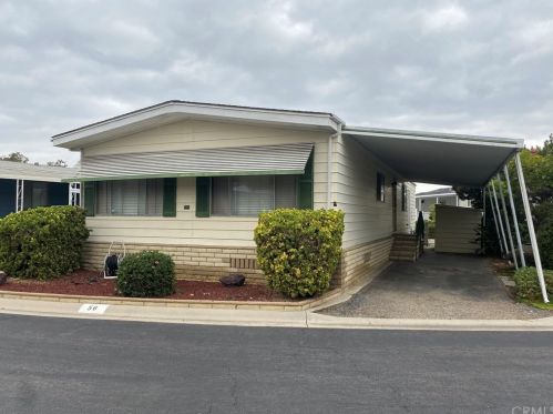 18601 Newland St, Huntington Beach CA  92646-1848 exterior