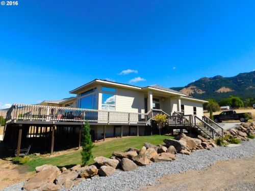 69843 Dear Dr, Cove OR  97824-8225 exterior