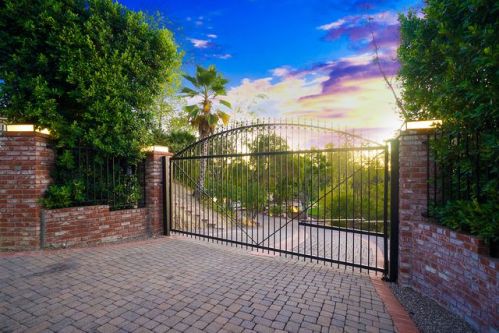 4455 Gable Dr, Van Nuys, CA 91316-4353