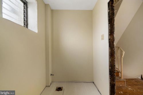 1435 Juniper St, Philadelphia PA 19147-4924 exterior