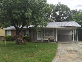 141 Yorktown Dr, Brunswick, GA 31525-1941